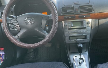Toyota Avensis III рестайлинг, 2008 год, 939 000 рублей, 8 фотография