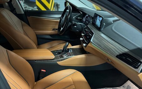 BMW 5 серия, 2017 год, 3 380 000 рублей, 12 фотография