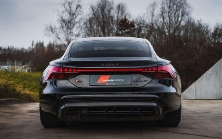 Audi e-tron GT, 2021 год, 10 340 000 рублей, 4 фотография