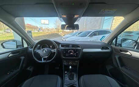 Volkswagen Tiguan II, 2020 год, 2 899 000 рублей, 10 фотография