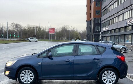 Opel Astra J, 2011 год, 757 000 рублей, 8 фотография