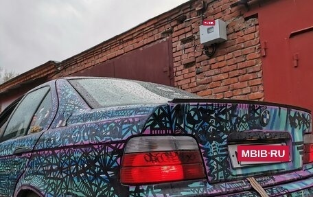 BMW 3 серия, 1993 год, 117 000 рублей, 3 фотография