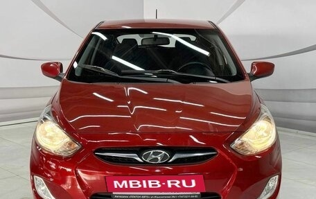 Hyundai Solaris II рестайлинг, 2011 год, 860 000 рублей, 2 фотография