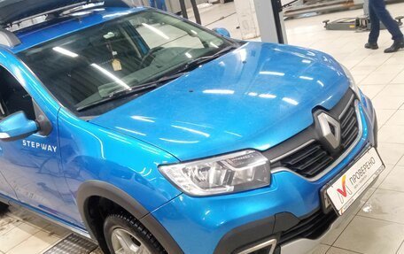Renault Sandero II рестайлинг, 2018 год, 1 196 000 рублей, 2 фотография