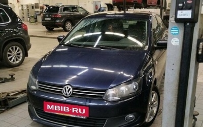 Volkswagen Polo VI (EU Market), 2013 год, 1 025 000 рублей, 1 фотография