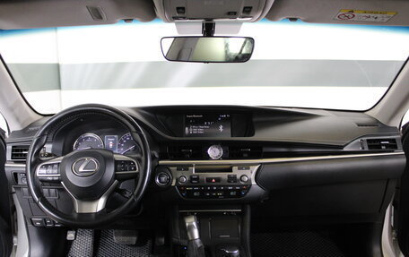 Lexus ES VII, 2016 год, 2 330 000 рублей, 7 фотография