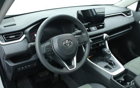 Toyota RAV4, 2023 год, 4 650 000 рублей, 16 фотография
