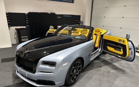 Rolls-Royce Dawn, 2023 год, 97 000 000 рублей, 4 фотография