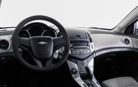 Chevrolet Cruze II, 2013 год, 750 000 рублей, 10 фотография