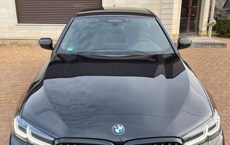 BMW 5 серия, 2020 год, 5 400 000 рублей, 3 фотография