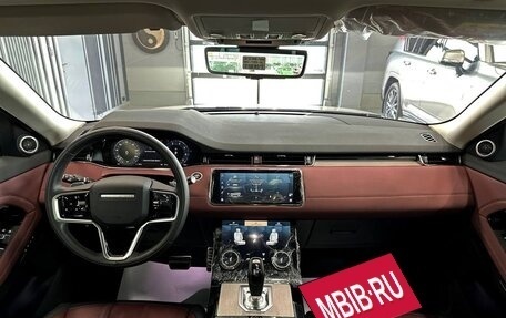 Land Rover Range Rover Evoque II, 2023 год, 7 450 000 рублей, 22 фотография