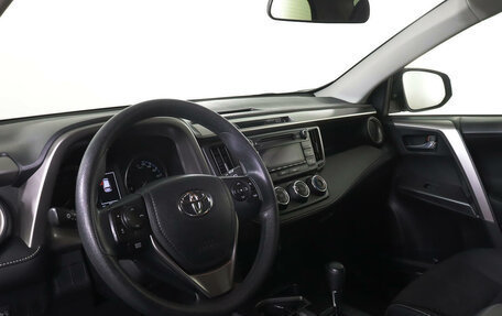 Toyota RAV4, 2015 год, 2 395 000 рублей, 16 фотография
