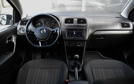 Volkswagen Polo VI (EU Market), 2017 год, 1 097 000 рублей, 6 фотография