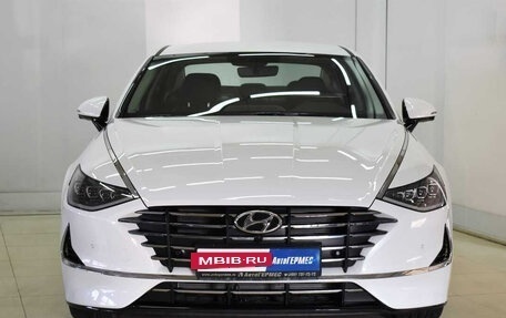 Hyundai Sonata VIII, 2022 год, 3 950 000 рублей, 2 фотография