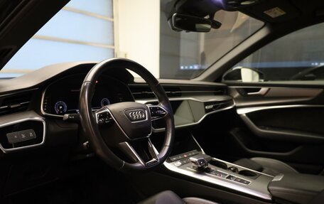 Audi A6, 2019 год, 4 400 000 рублей, 7 фотография