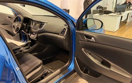 Hyundai Tucson III, 2017 год, 2 300 000 рублей, 8 фотография