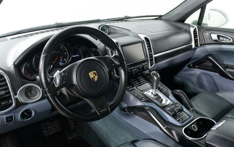 Porsche Cayenne III, 2012 год, 2 499 789 рублей, 11 фотография