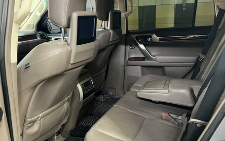 Lexus GX II, 2011 год, 3 100 000 рублей, 12 фотография