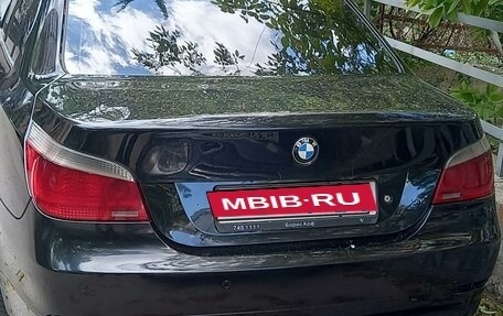 BMW 5 серия, 2004 год, 888 000 рублей, 8 фотография