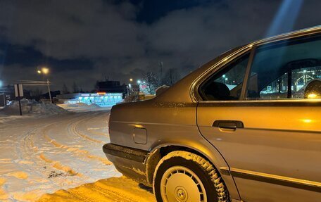 BMW 5 серия, 1994 год, 350 000 рублей, 21 фотография