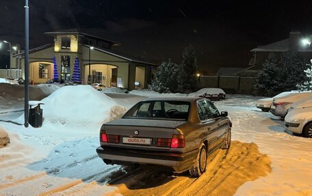 BMW 5 серия, 1994 год, 350 000 рублей, 33 фотография