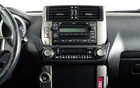 Toyota Land Cruiser Prado 150 рестайлинг 2, 2012 год, 3 220 000 рублей, 14 фотография