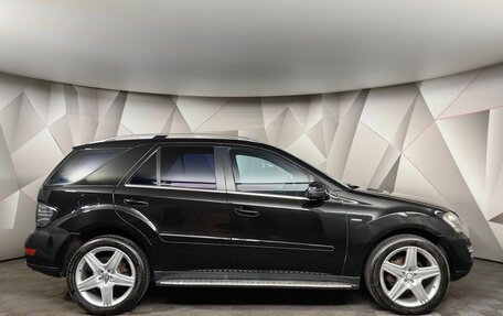 Mercedes-Benz M-Класс, 2011 год, 1 835 000 рублей, 12 фотография