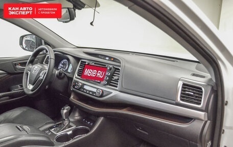 Toyota Highlander III, 2015 год, 3 487 943 рублей, 11 фотография
