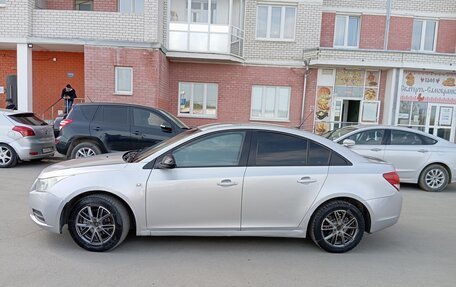Chevrolet Cruze II, 2010 год, 600 000 рублей, 11 фотография