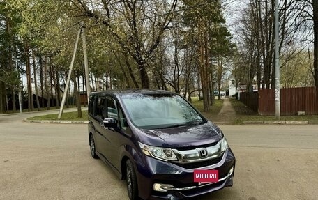Honda Stepwgn IV, 2017 год, 2 500 000 рублей, 17 фотография