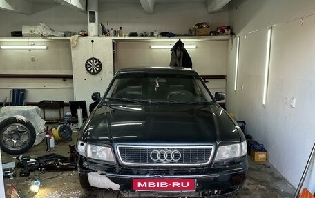 Audi A8, 1997 год, 270 000 рублей, 7 фотография
