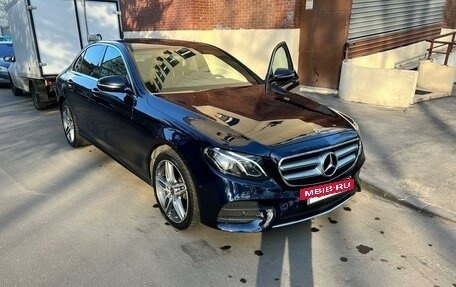 Mercedes-Benz E-Класс, 2018 год, 4 250 000 рублей, 11 фотография