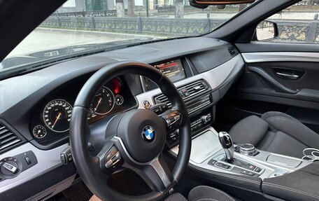 BMW 5 серия, 2016 год, 2 900 000 рублей, 15 фотография
