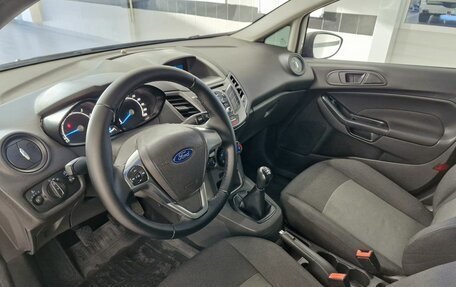 Ford Fiesta, 2015 год, 740 000 рублей, 16 фотография