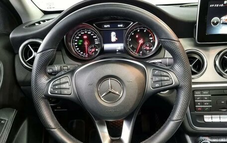 Mercedes-Benz GLA, 2019 год, 2 320 000 рублей, 9 фотография