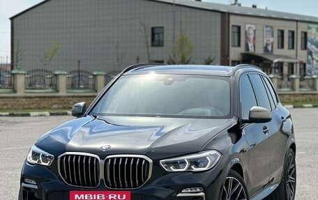 BMW X5, 2019 год, 7 900 000 рублей, 2 фотография