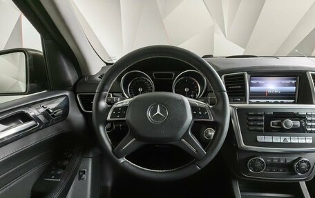 Mercedes-Benz M-Класс, 2013 год, 2 597 000 рублей, 15 фотография