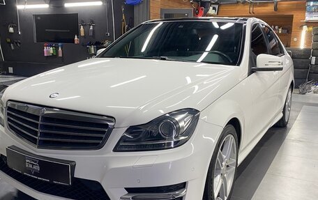Mercedes-Benz C-Класс, 2013 год, 1 750 000 рублей, 1 фотография