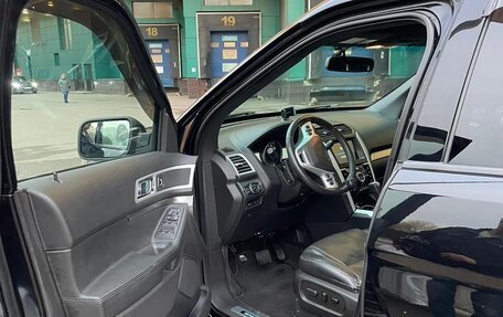 Ford Explorer VI, 2015 год, 2 500 000 рублей, 14 фотография