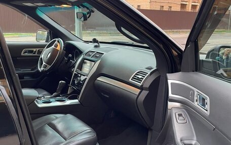 Ford Explorer VI, 2015 год, 2 500 000 рублей, 19 фотография