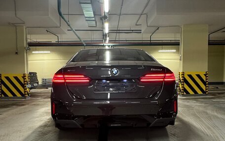 BMW 5 серия, 2023 год, 10 200 000 рублей, 10 фотография