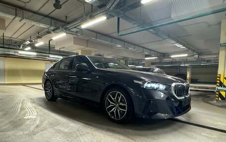 BMW 5 серия, 2023 год, 10 200 000 рублей, 12 фотография