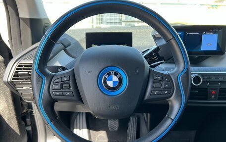 BMW i3 I01 рестайлинг, 2018 год, 2 700 000 рублей, 17 фотография
