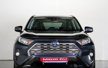 Toyota RAV4, 2019 год, 3 529 000 рублей, 2 фотография