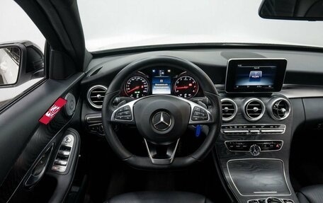 Mercedes-Benz C-Класс, 2016 год, 2 100 000 рублей, 15 фотография