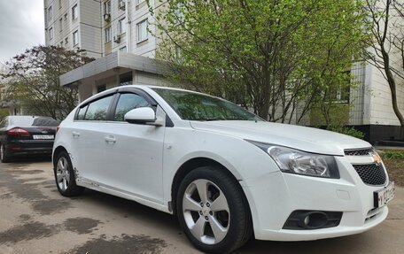 Chevrolet Cruze II, 2012 год, 670 000 рублей, 3 фотография