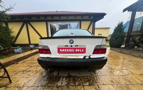 BMW 3 серия, 1993 год, 150 000 рублей, 6 фотография