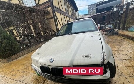 BMW 3 серия, 1993 год, 150 000 рублей, 2 фотография