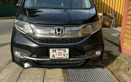 Honda Stepwgn IV, 2016 год, 2 490 000 рублей, 12 фотография