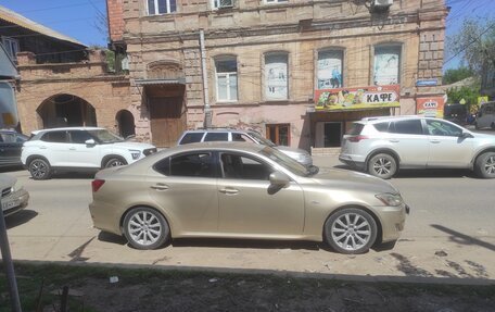 Lexus IS II рестайлинг 2, 2006 год, 1 100 000 рублей, 2 фотография